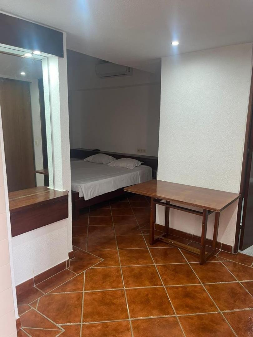 Tac - Acoteias Budget Studio Apartment Olhos de Agua  Luaran gambar